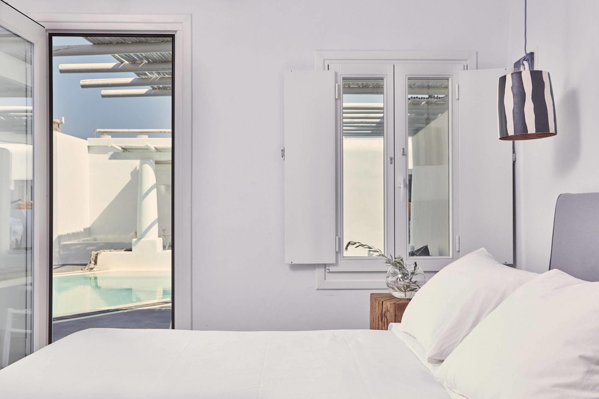 Boho Suites Santorini Perivolos  Exteriör bild